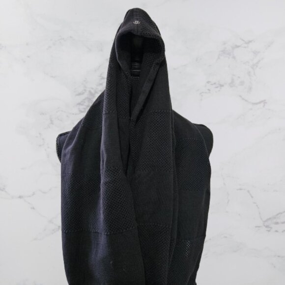 Lululemon Black Infinity Vinyasa Scarf - Picture 8 of 8